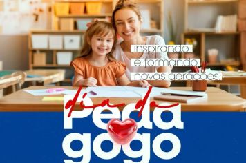 Feliz Dia do Pedagogo !